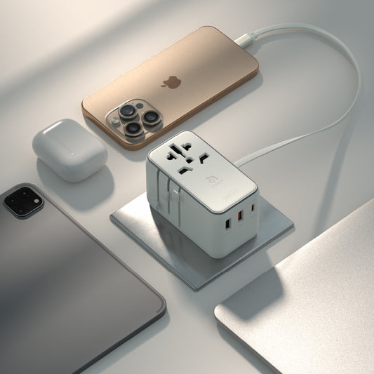 T70L - Adaptador de viaje universal de 70W con cable USB-C integrado