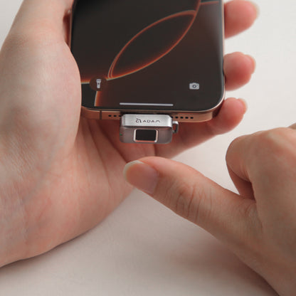 iKlips S - SSD ultra compacto con cifrado de huellas dactilares