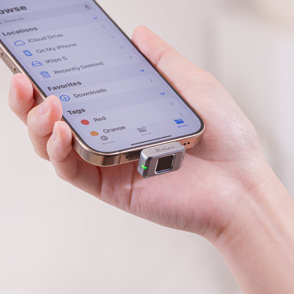 iKlips S - SSD ultra compacto con cifrado de huellas dactilares